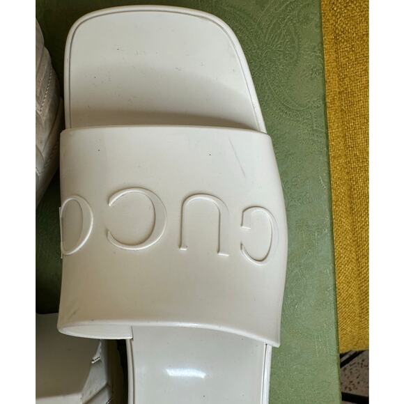 Gucci Rubber embossed Logo Womens Platform Slides size 36 Mystic White color - Picture 14 of 17